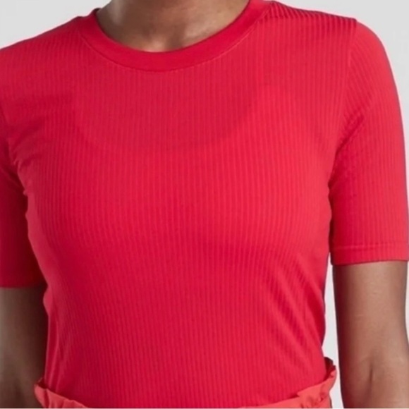Athleta Ribbed Textured Short Sleeve Shirt. - Picture 2 of 8